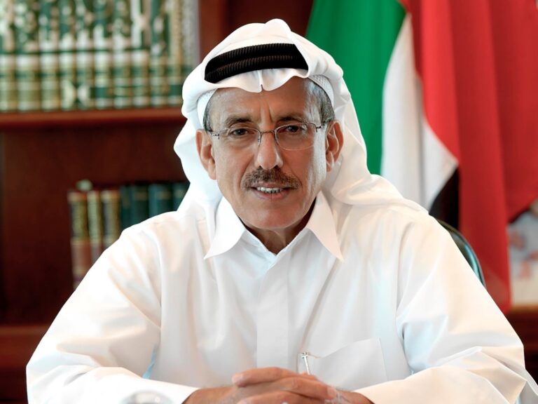 خلف الحبتور يكشف عن مشروع استثماري جديد في سوريا قريباً خلف الحبتور يكشف عن مشروع استثماري جديد في سوريا قريباً