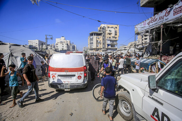 الجيش الإسرائيلي يعلن قتل قياديين في “حماس” شمال وجنوب غزة الجيش الإسرائيلي يعلن قتل قياديين في "حماس" شمال وجنوب غزة