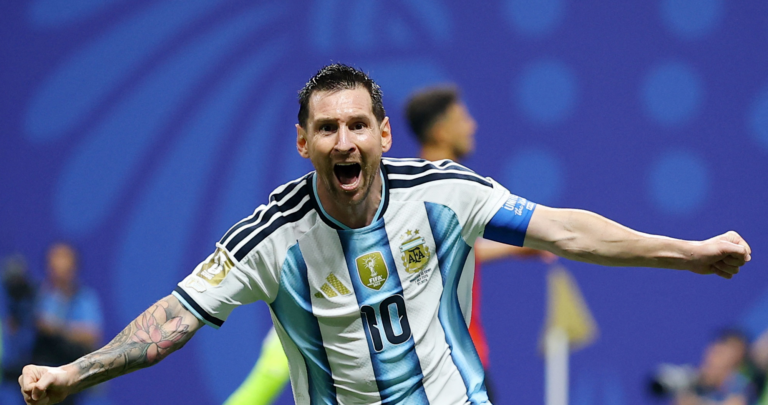 الأرجنتين تصل نهائي كأس العالم بعد مسيرة متميزة في البطولة الأرجنتين تصل نهائي كأس العالم بعد مسيرة متميزة في البطولة