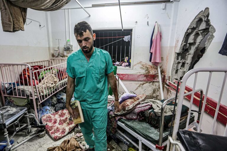 غزة: وزيرة الصحة تعلن ارتفاع عدد القتلى إلى 1,084 منذ 11 أكتوبر غزة: وزيرة الصحة تعلن ارتفاع عدد القتلى إلى 1,084 منذ 11 أكتوبر