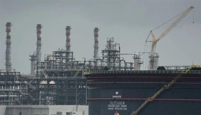 ترامب يعلن انتهاء وقف إطلاق النار مع إيران وارتفاع النفط 6%