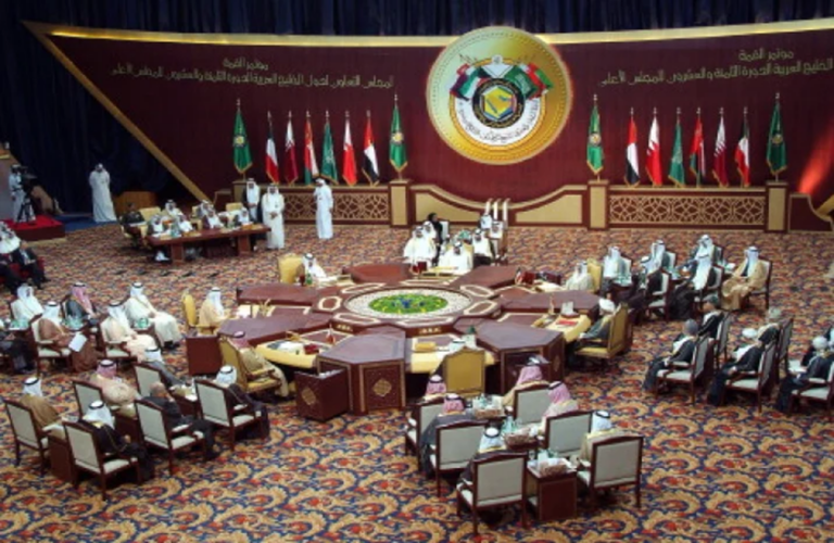 مجلس التعاون الخليجي يؤكد أن الاعتداءات الإيرانية انتهاك لمبادئ القانون الدولي مجلس التعاون الخليجي يؤكد أن الاعتداءات الإيرانية انتهاك لمبادئ القانون الدولي