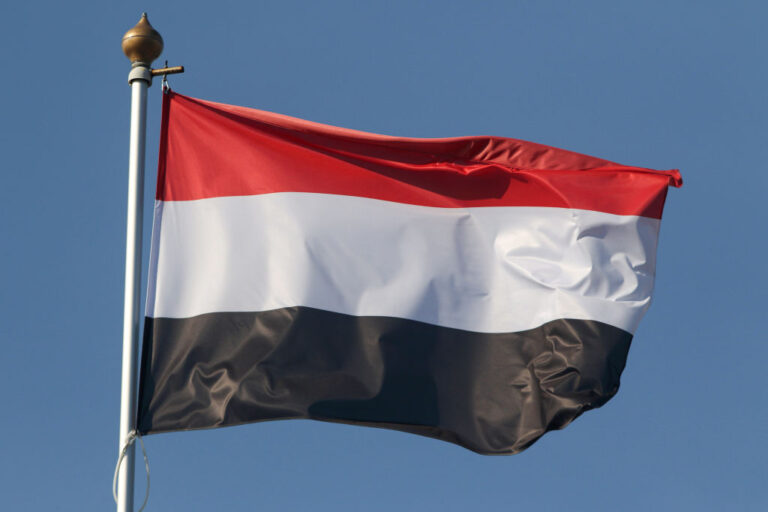 رئيس لجنة شؤون الأسرى بصنعاء: جاهزون لتنفيذ التبادل لكن هناك عرقلة من الطرف الآخر رئيس لجنة شؤون الأسرى بصنعاء: جاهزون لتنفيذ التبادل لكن هناك عرقلة من الطرف الآخر