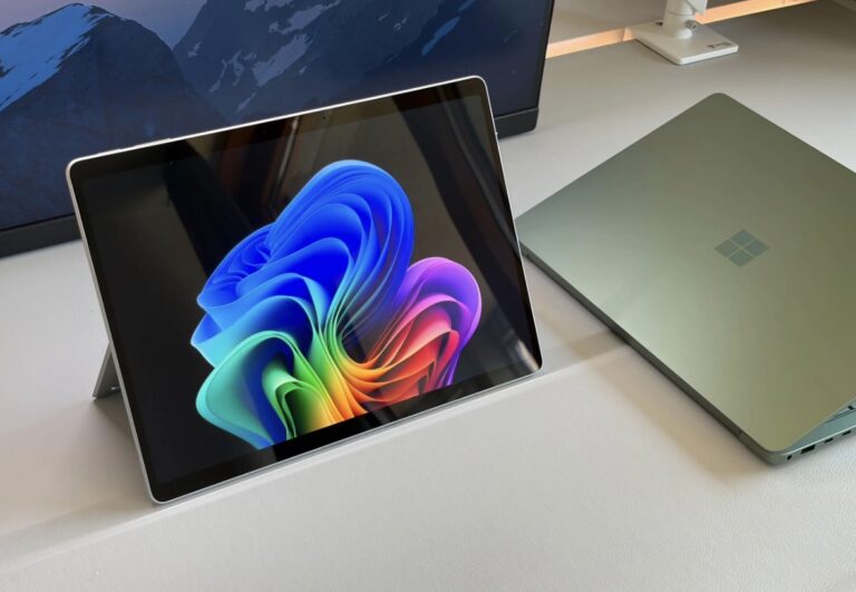 مايكروسوفت تواجه انتقادات بسبب أداء أجهزة Surface الموجهة للمستخدمين الأفراد مايكروسوفت تواجه انتقادات بسبب أداء أجهزة Surface الموجهة للمستخدمين الأفراد