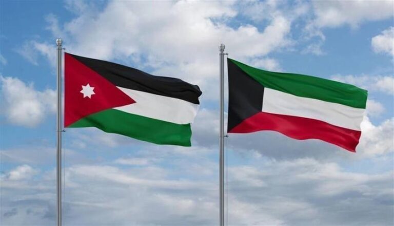 الكويت والأردن يعترضان أهدافاً جوية معادية في مجالهما الجوي الكويت والأردن يعترضان أهدافاً جوية معادية في مجالهما الجوي