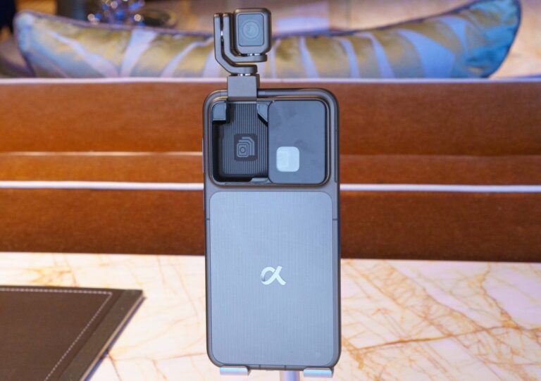 تسريب يكشف مواصفات هاتف Honor Robot المتوقع قبل إطلاقه رسميًا تسريب يكشف مواصفات هاتف Honor Robot المتوقع قبل إطلاقه رسميًا