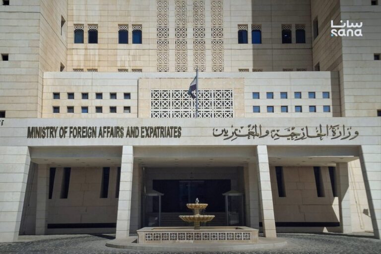 دمشق تدين الاعتداءات الإيرانية على ناقلتين إماراتيتين في هرمز