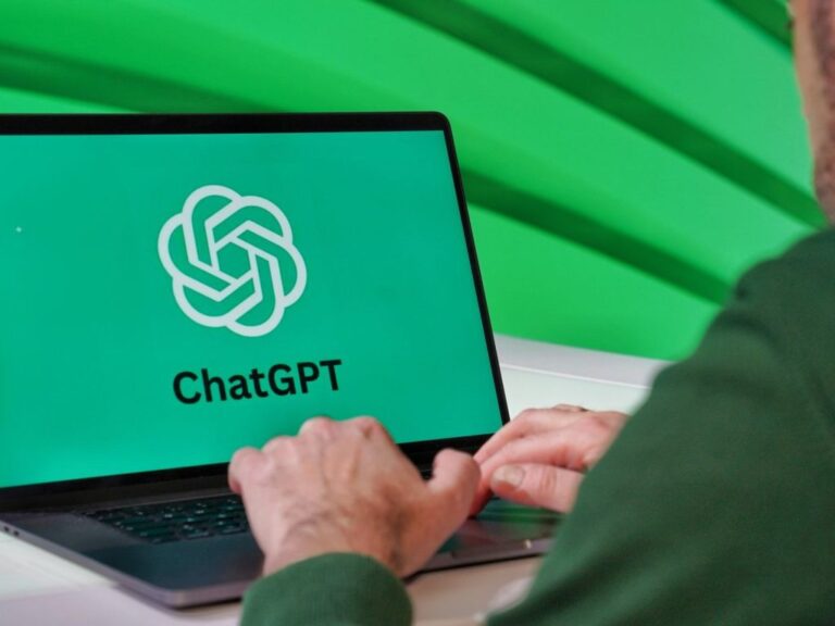 توقف خدمة ChatGPT Atlas رسميًا في 9 أغسطس 2026 وطرق حفظ البيانات توقف خدمة ChatGPT Atlas رسميًا في 9 أغسطس 2026 وطرق حفظ البيانات