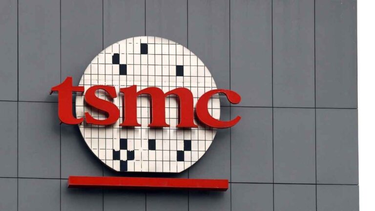 ارتفاع إيرادات TSMC للشهر الماضي بنسبة 44.7% بدعم من طلبات رقاقات الذكاء الاصطناعي ارتفاع إيرادات TSMC للشهر الماضي بنسبة 44.7% بدعم من طلبات رقاقات الذكاء الاصطناعي